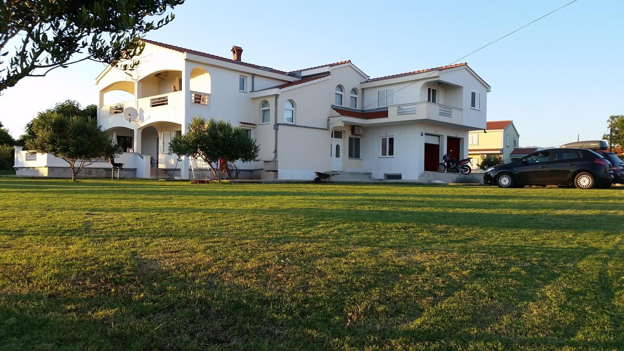 Apartments Mrdelja Vrsi Εξωτερικό φωτογραφία